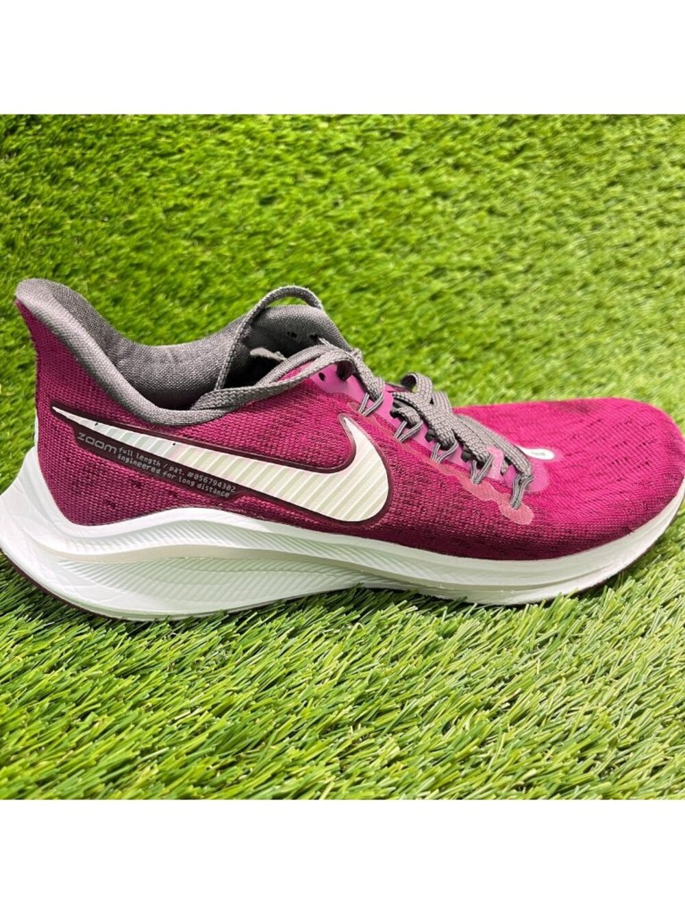 Nike Air Zoom Vomero 14 True Berry Pink Womens Size 6 Running Shoes Sneakers